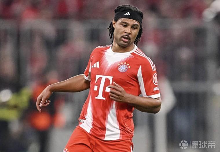 图片报：格纳布里是在训练中受伤，拜仁认为他至少缺席2个月