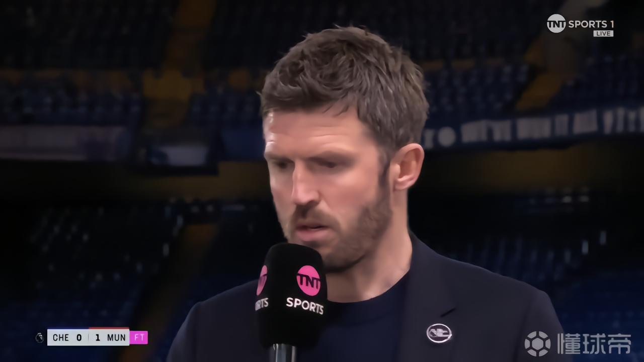 卡里克：能以这套临时防线零封，要对教练组给予极大肯定