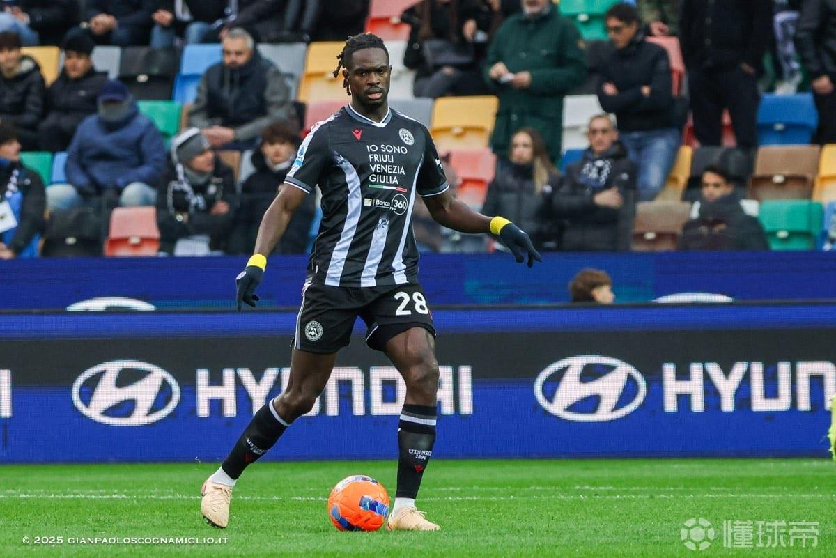 斯基拉：国米仍将索莱视为防线主要目标，本周派球探现场考察