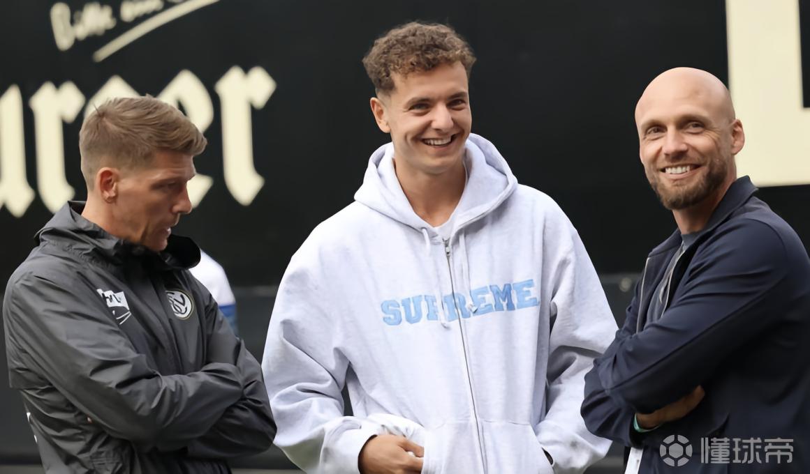 人脉，布克：我和阿斯拉尼关系很好，也乐于和他再次合作