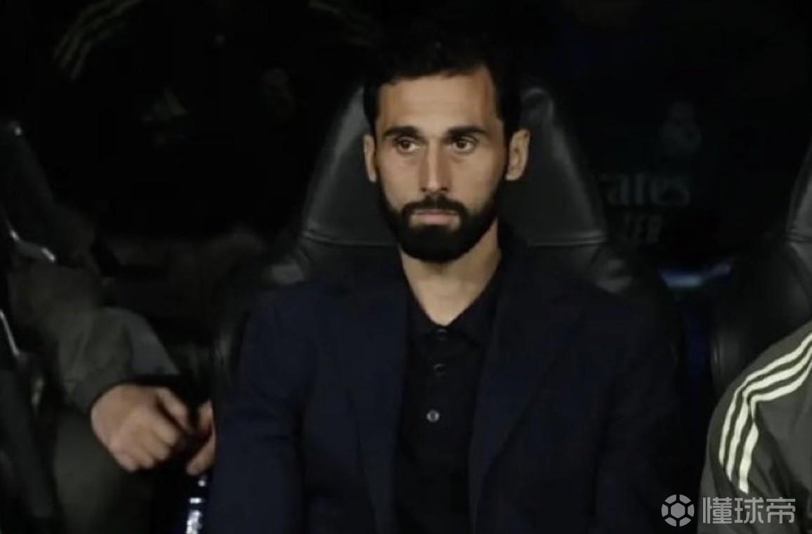 跟队：阿韦洛亚至少会留任至赛季结束，队内多名球员支持他