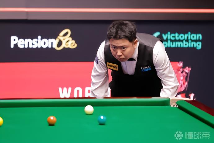 斯诺克世锦赛：肖国栋10-6胜周跃龙，张安达被艾伦逆转出局