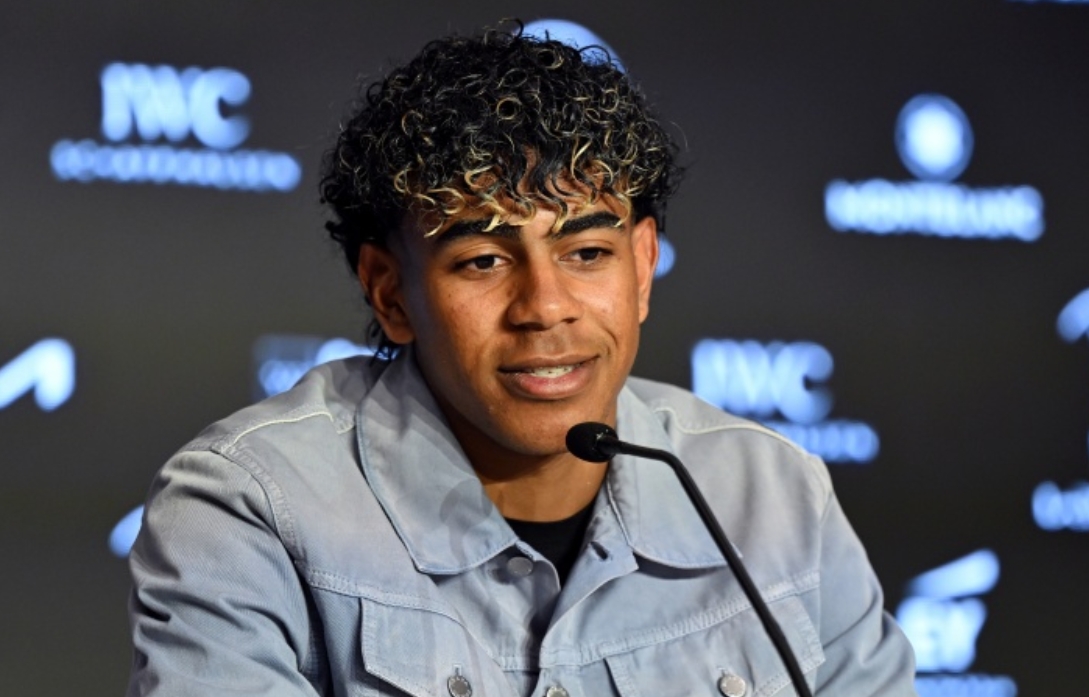 亚马尔：梅西是足球历史最佳也是最伟大运动员 希望追随他的道路