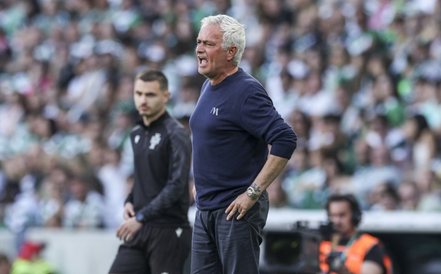 葡媒：穆里尼奥赛前喊话想要在本菲卡夺冠 他无意离队