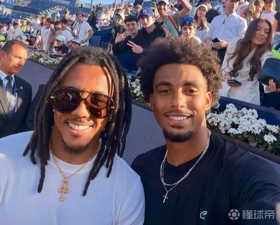 孔德等人观看ATP500巴塞罗那站决赛，菲斯最终击败卢布列夫夺冠