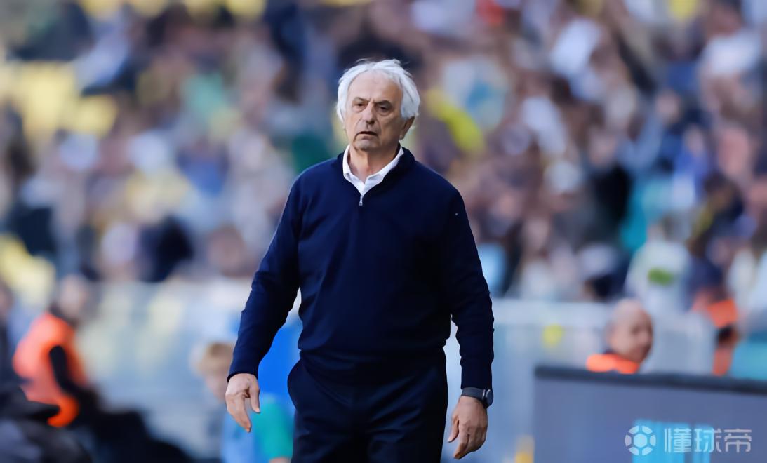 RMC：南特主帅强烈批评裁判被禁赛4场，阿苏马尼红牌被撤销