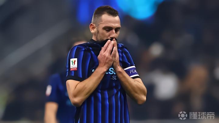 国米跟队：德弗赖因胸部严重挫伤缺席意杯半决赛次回合