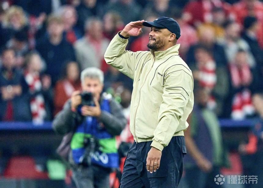 德雷森回应曼城对孔帕尼的兴趣：深思熟虑后孔帕尼选择了续约