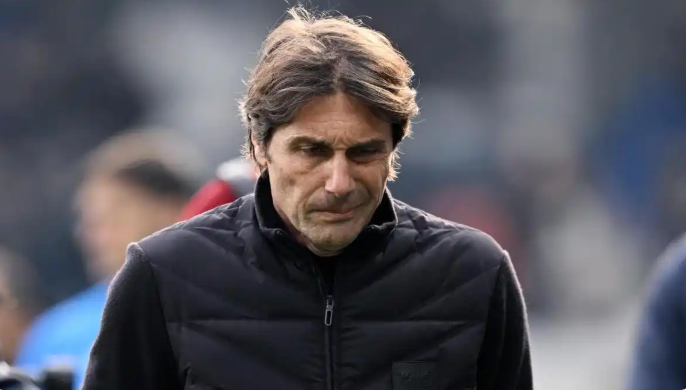 欧冠资格定孔蒂去留，那不勒斯高层已经受够了