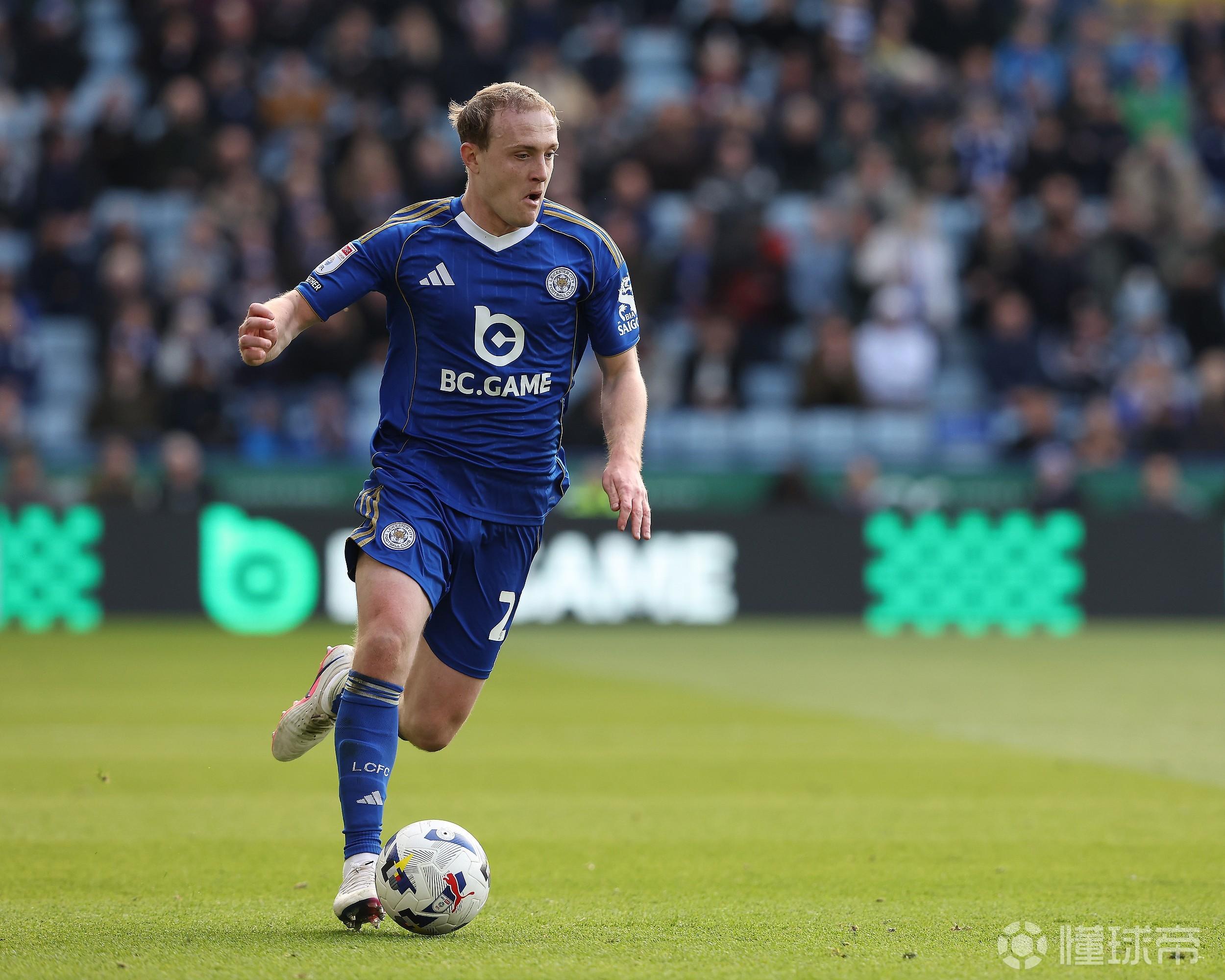 有点惨，前热刺球员斯基普转会蓝狐后错失欧联杯+随队两连降