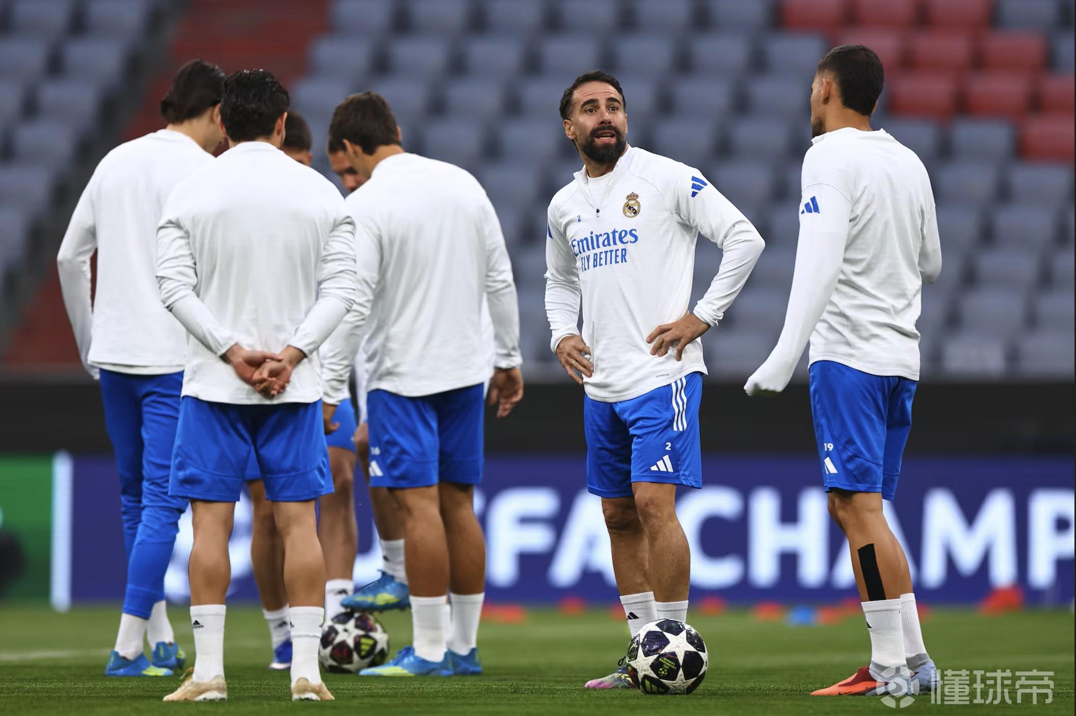 阿斯：阿韦洛亚更信任阿诺德而非卡瓦哈尔，后者世界杯前景存疑