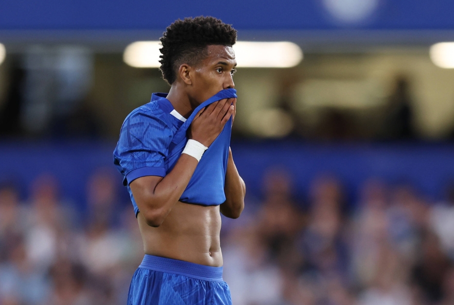 TA：埃斯特旺遭遇四级腿筋拉伤 极有可能缺席世界杯