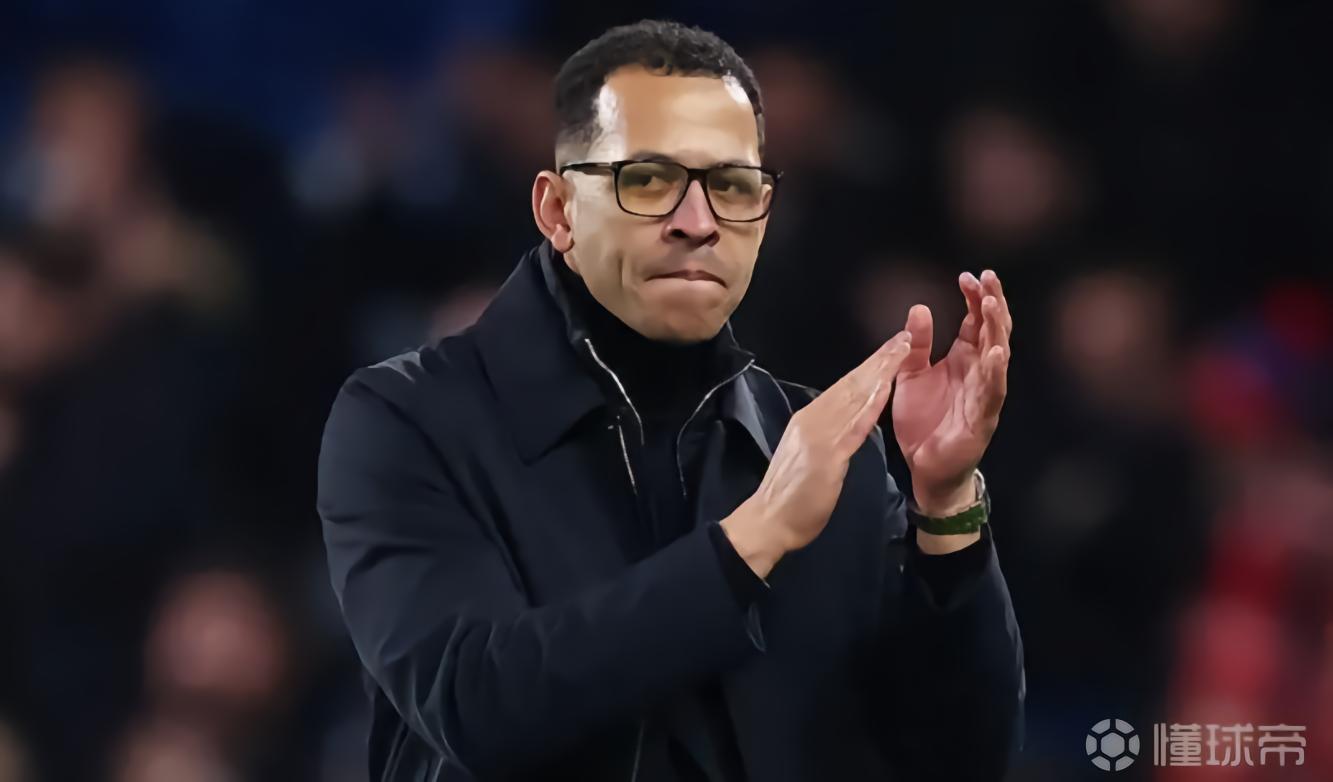 跟队：罗塞尼尔想推行自己的战术想法，更衣室对他并不买账