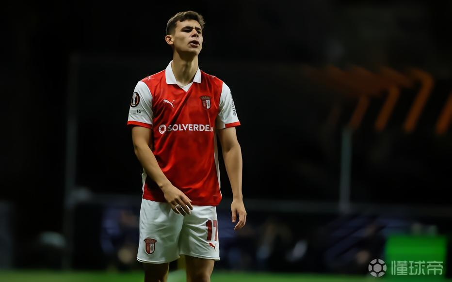 巴黎外租球员莫斯卡多：我希望留在巴黎，赛季结束后再谈未来