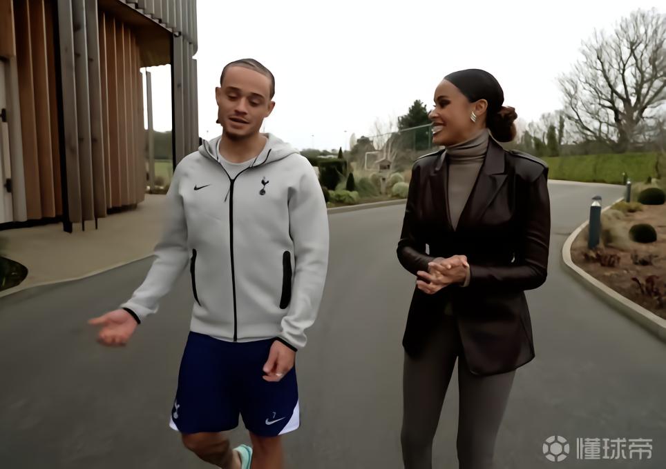 西蒙斯：我想把热刺带到更高的位置，也相信自己一定能做到