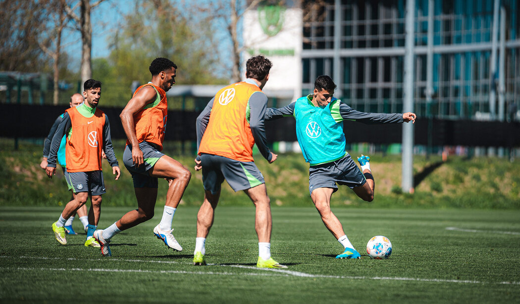 赛事前瞻 | 狼堡vs门兴，主场看点