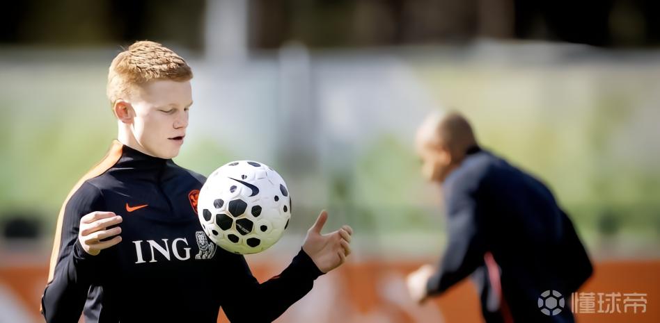 斯密特：如果巴萨邀请我谈判，我完全愿意并且正好有时间