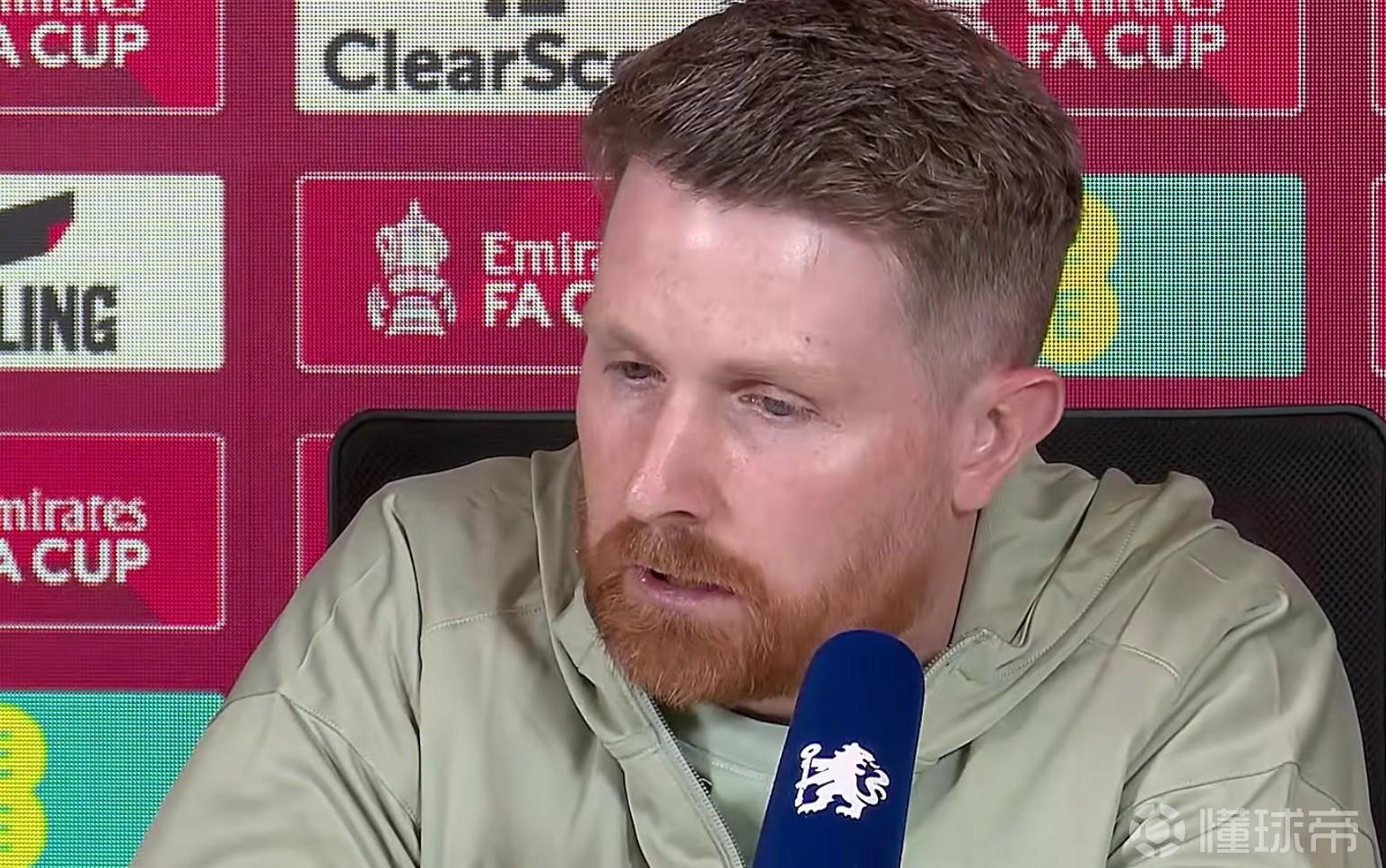 麦克法兰：若昂-佩德罗&帕尔默已参加训练，明天决定是否上场