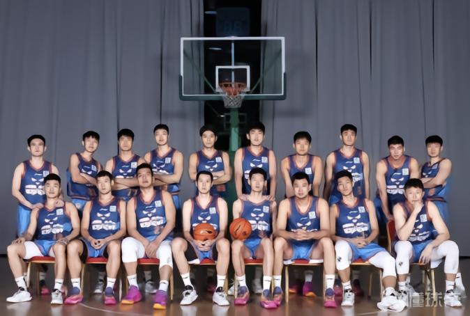 42战全败！四川主帅：只要有人坚守四川男篮就不会倒下，对不起大家