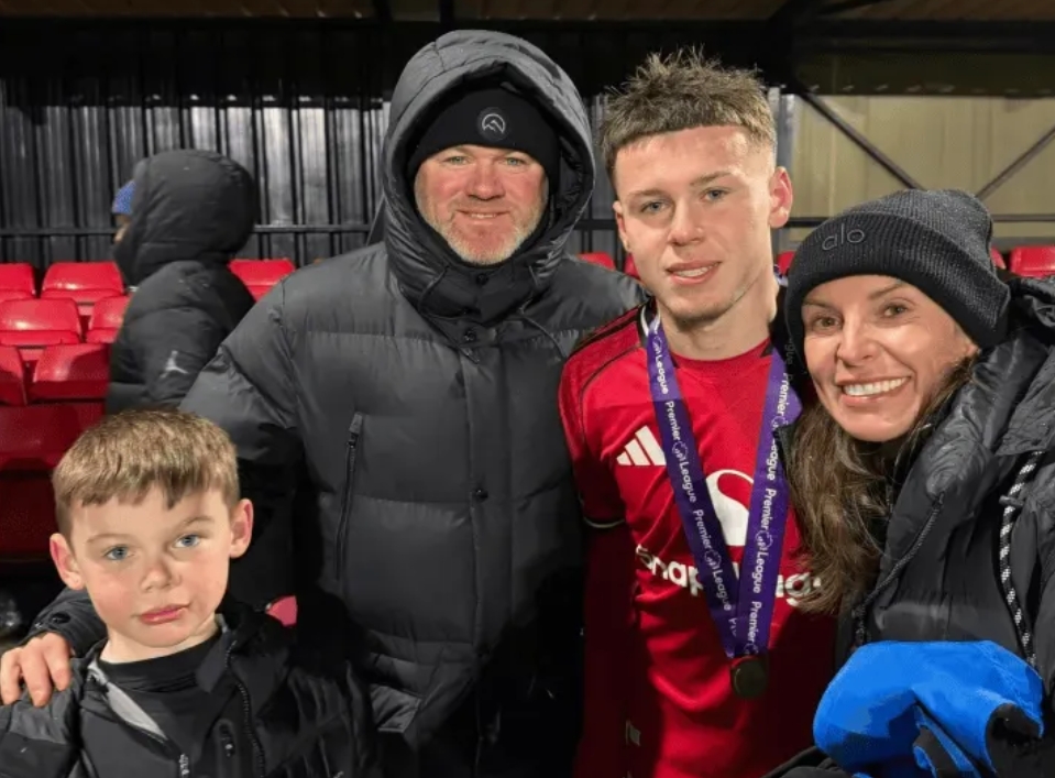 太阳报独家：曼联青训学习中国青训 已开始监测小球员的骨密度