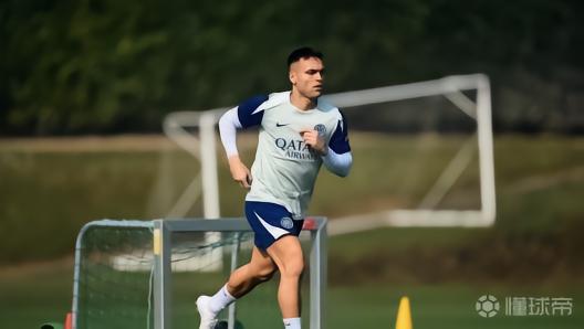 米体：国米不着急让劳塔罗复出，球队为避免伤势复发绝不冒险