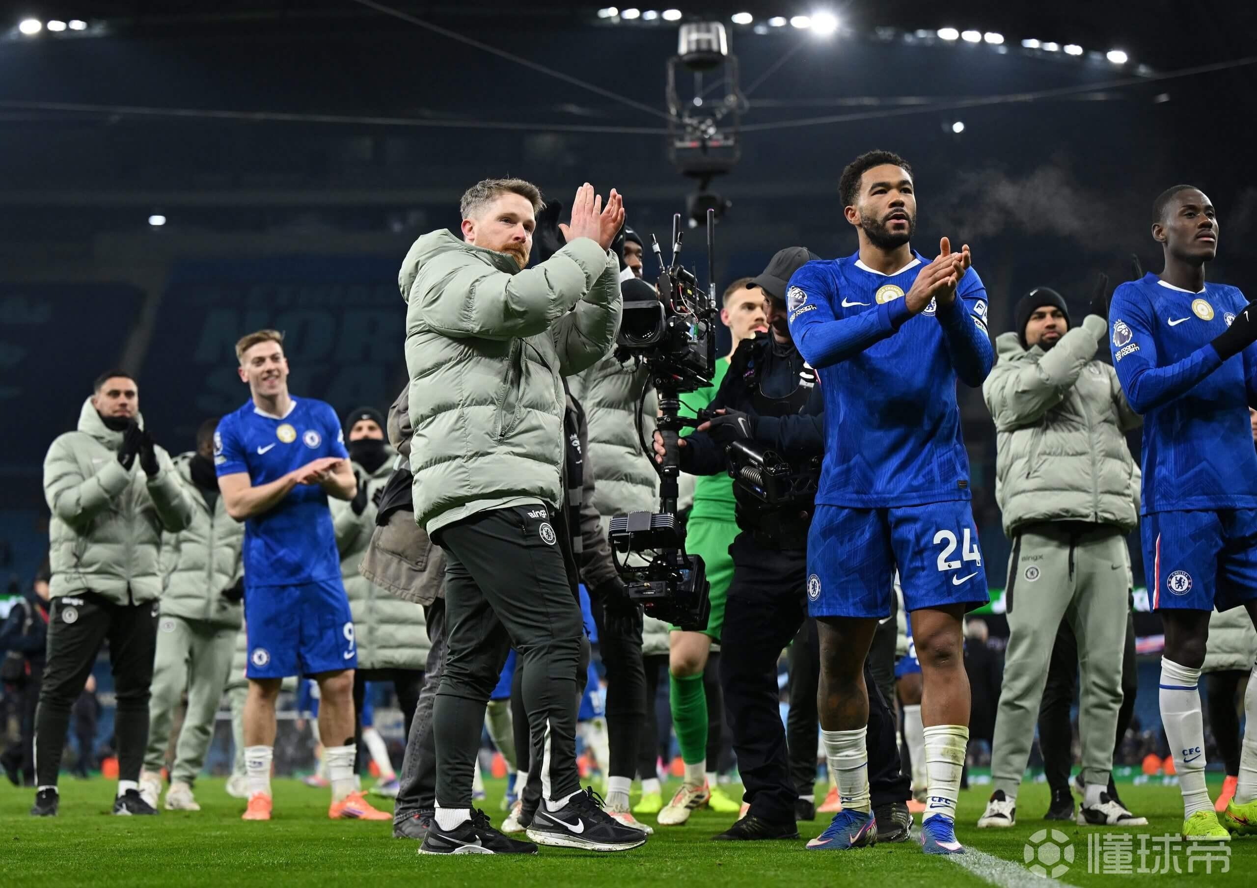 消息人士：麦克法兰深受球员认可，执教能力也备受好评