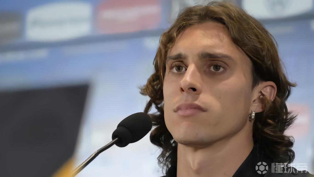 律师：卡拉菲奥里未出现在任何调查文件中，他与卖淫案无关