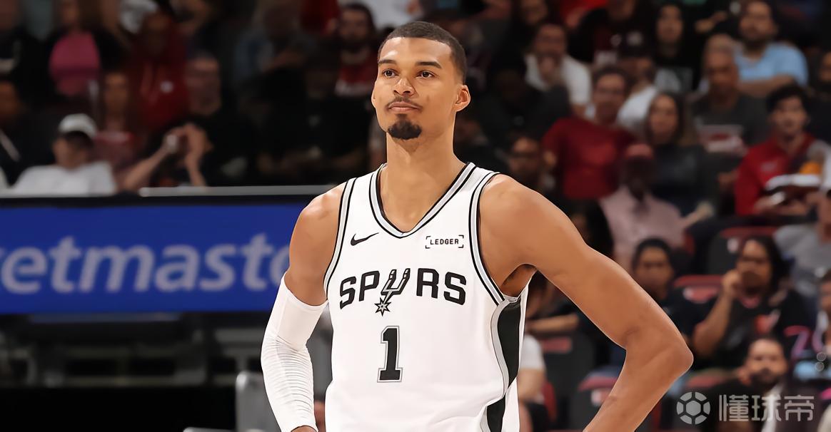 Shams：文班亚马因脑震荡保护协议将缺席对阵开拓者G3