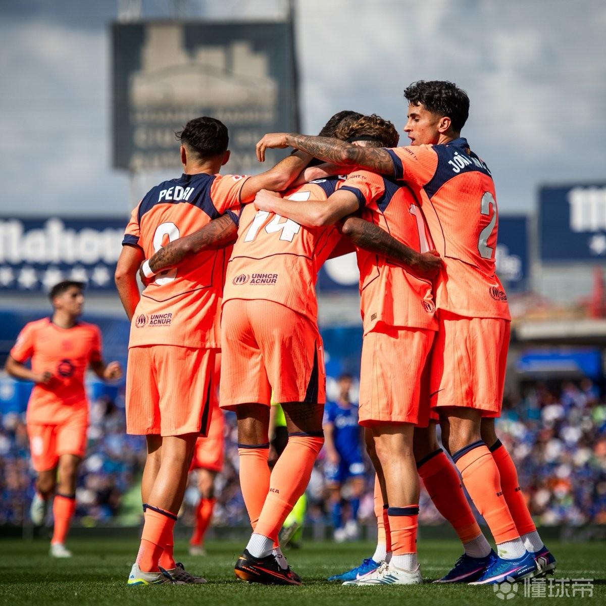 巴萨西甲前33场85分为队史同期第二高，仅次于2010/11赛季