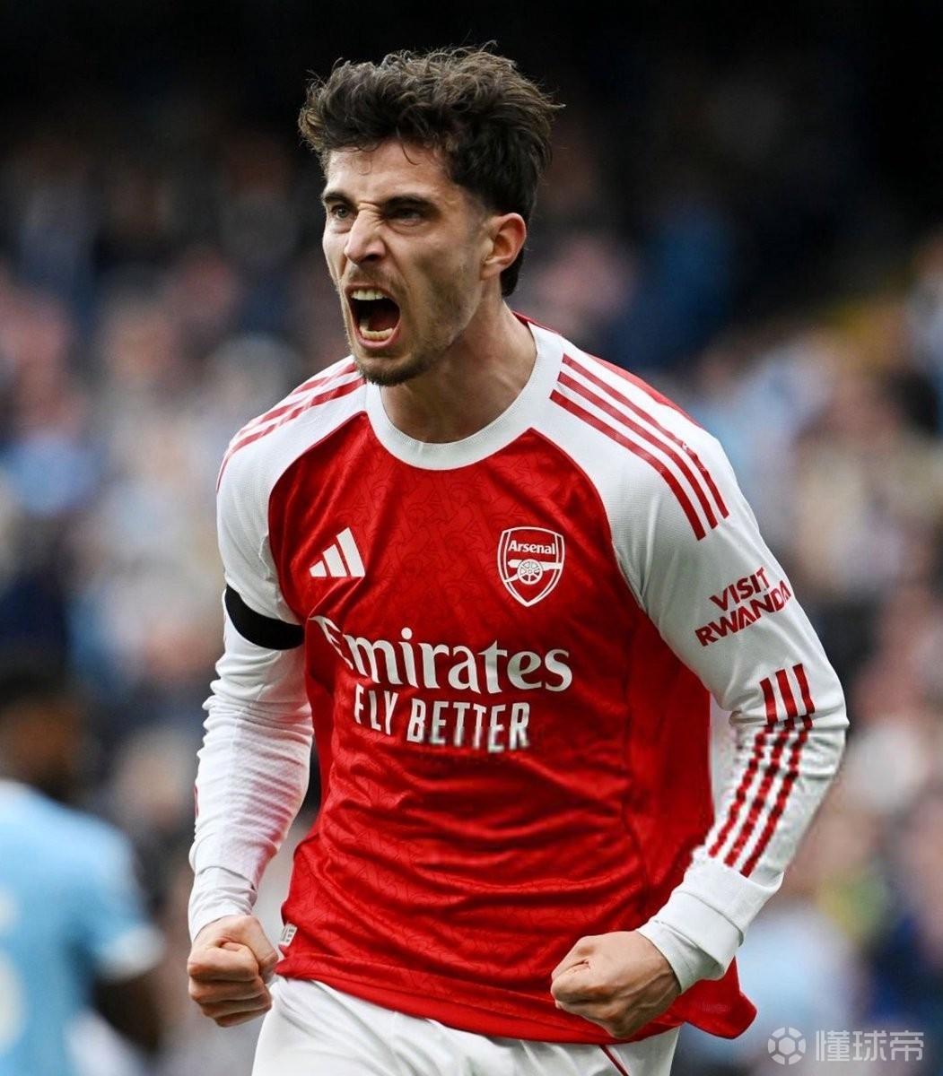 莱斯-费迪南德：哈弗茨串联能力远超哲凯，看起来是旧伤复发