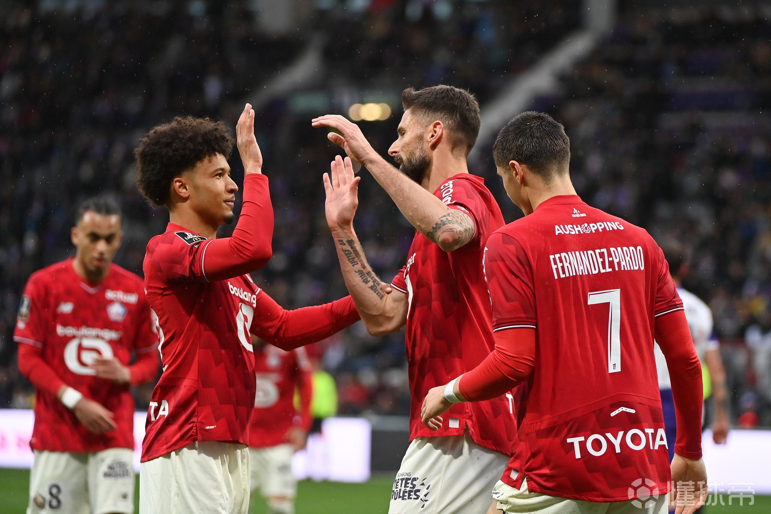 小巴黎主场连捷或将终止，里尔客场凯旋而归