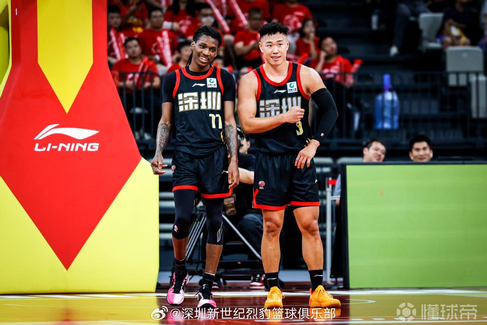 双料MVP，深圳成为首支包揽本土MVP和最佳国际球员奖的队伍