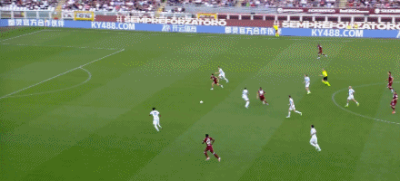 第70分钟，伊尔克汗助攻，西蒙尼扳回一球，都灵1-2国米