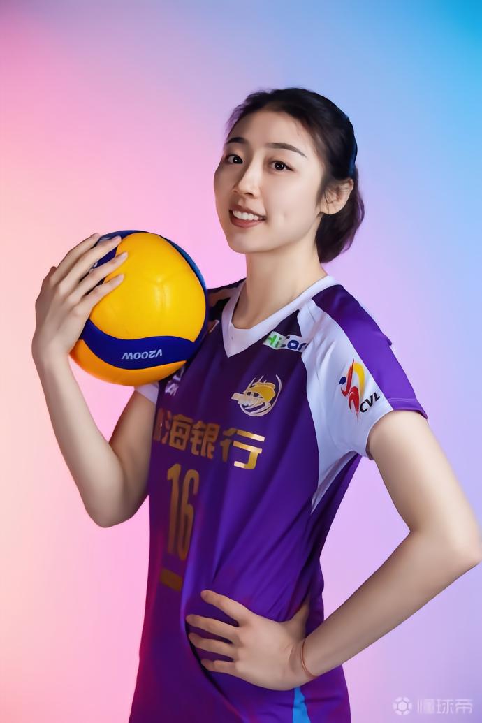 意媒：姚迪或将加盟科内利亚诺，与朱婷再度同队