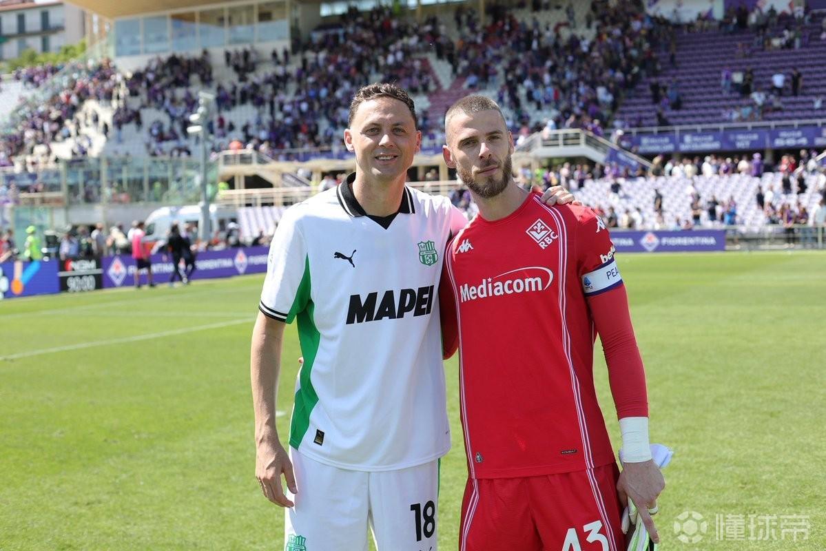 曼联老队友意甲重逢，马蒂奇晒和德赫亚的合照