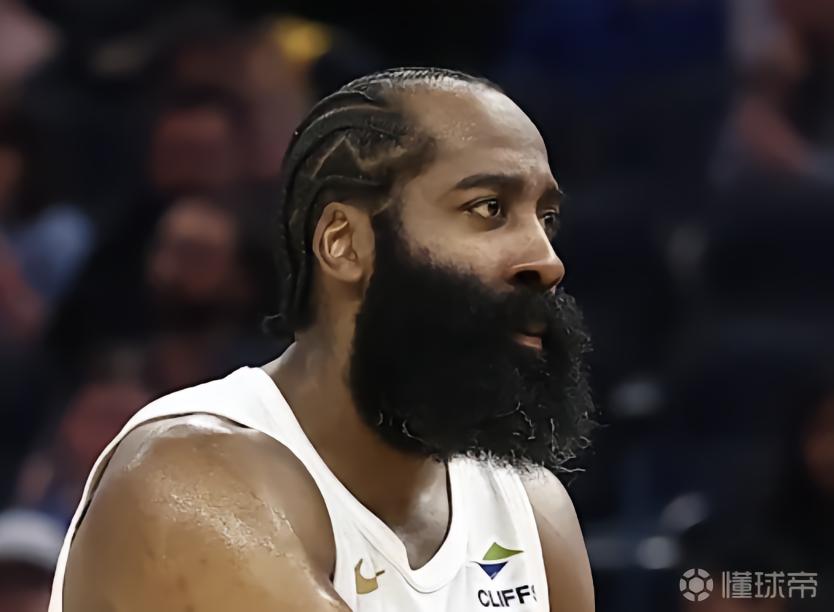 哈登：输球主要问题是防不住对手，首轮的主动权还在我们手中