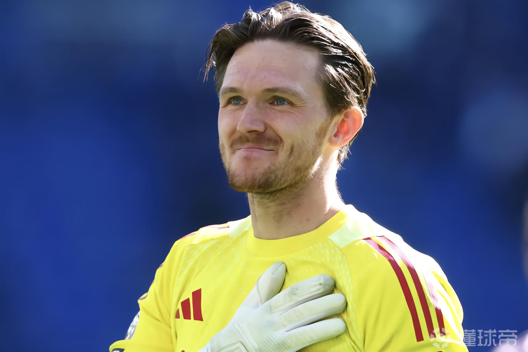 这水平只是三门？利物浦门将伍德曼上半场完成多次关键扑救