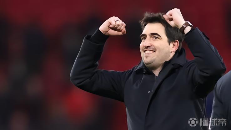 跟队记者：切尔西已初步接触伊劳拉的团队，但没有仓促推进