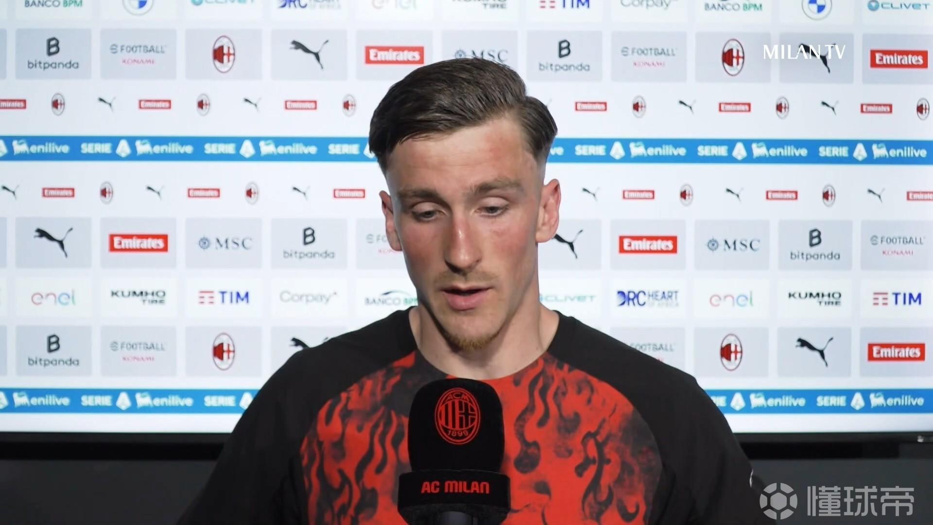 萨56：中楣的射门？我准备起脚之前，球出现了一个微小的反弹