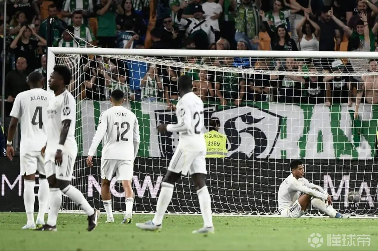 TA：阿韦洛亚与队内部分西班牙球员不合，球员认为主帅不公平