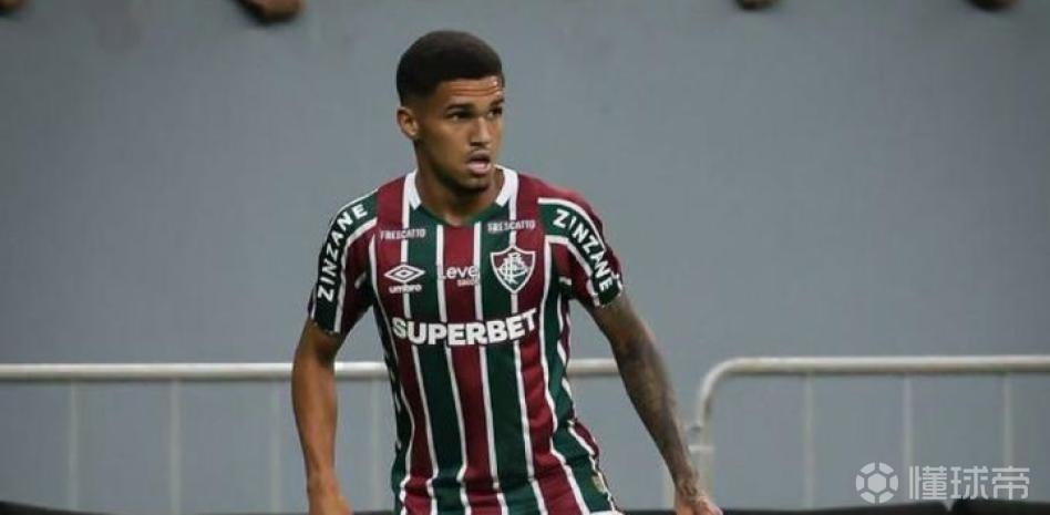 世体：19岁的里克尔梅-费利佩被推荐给巴萨，但巴萨暂未回应