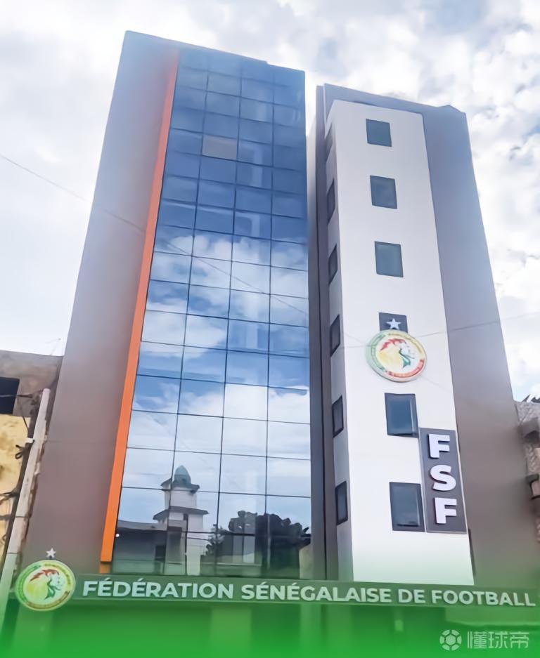 仗义，马内将自己名下的一栋大楼无偿提供给塞内加尔足协办公