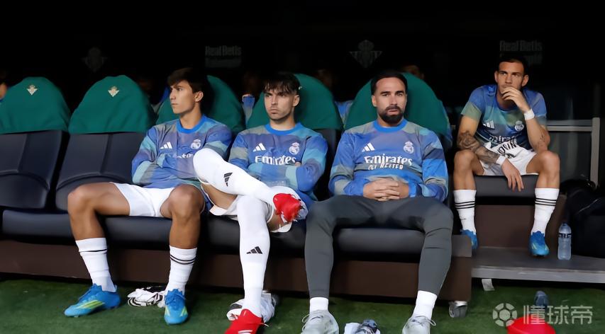 阿斯：皇马替补席对球队贡献极少，换人调整无法左右比赛结果