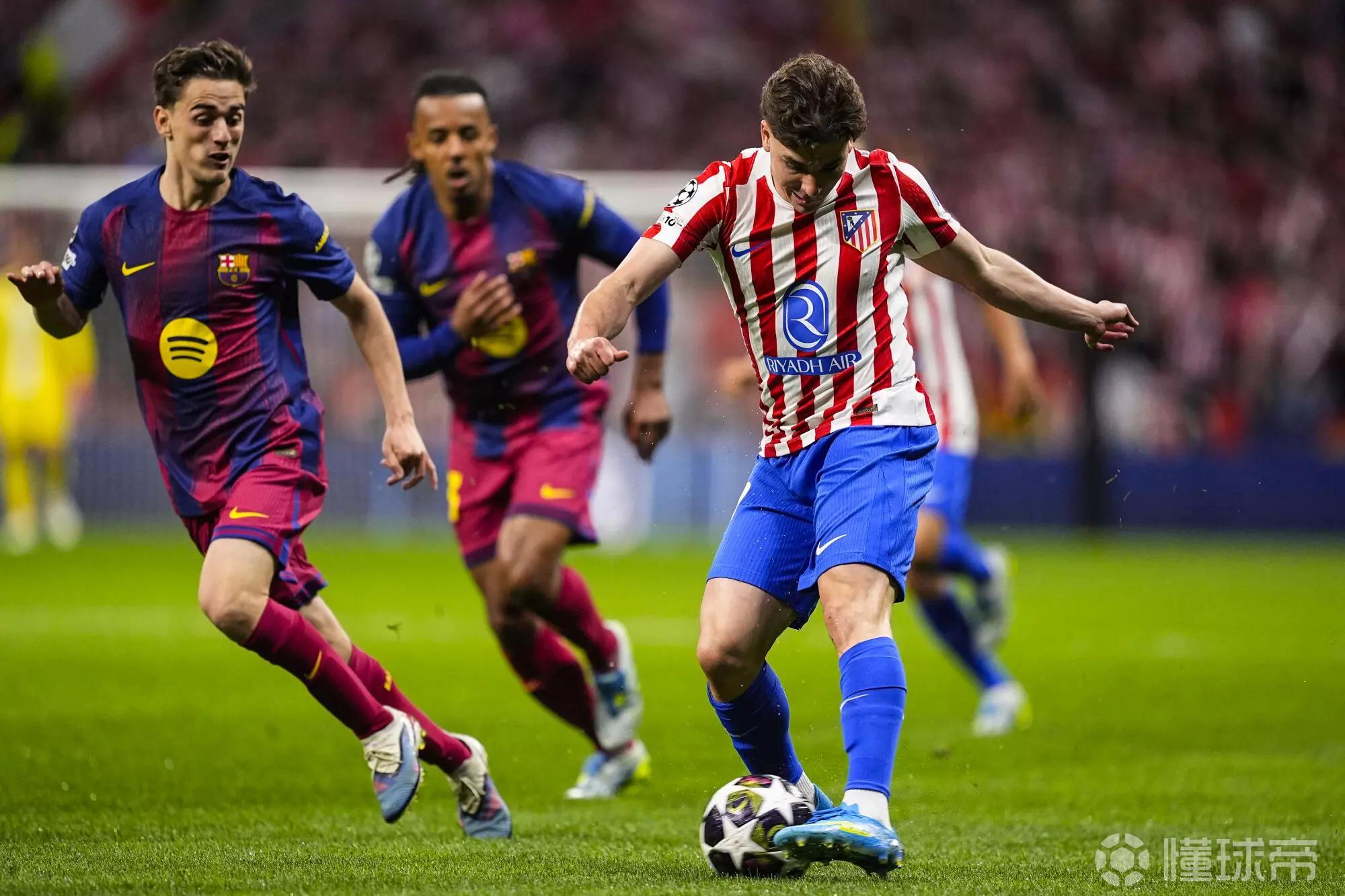 记者：如果小蜘蛛在巴塞罗那看房不是为了转会，那就太奇怪了