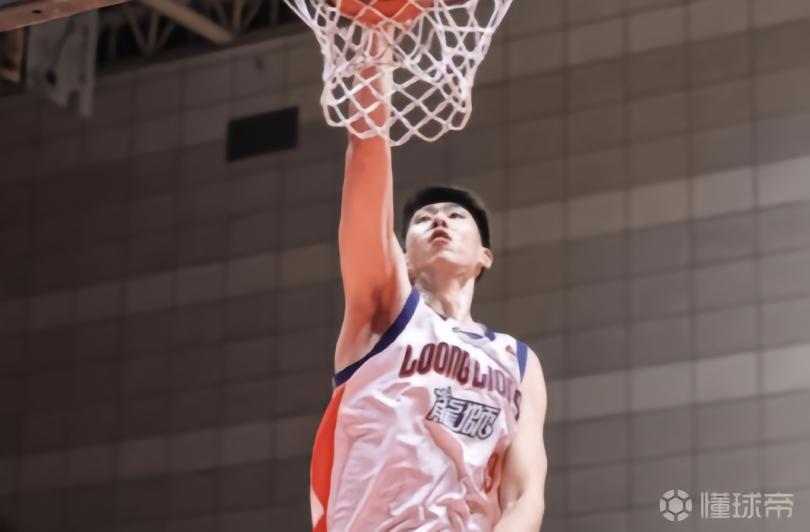 徐昕：广东是一支非常凶狠的队伍，下一场努努力争取拿下胜利