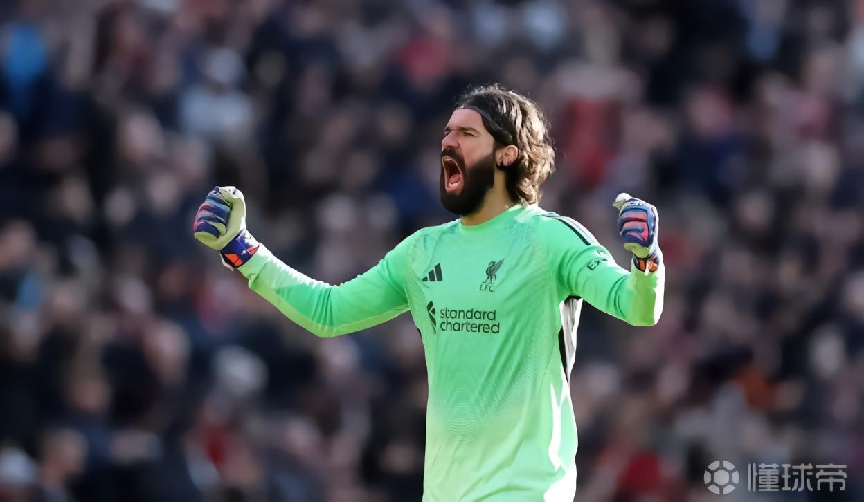 TA：萨拉赫和罗伯逊离队后，利物浦恐怕无法承受阿利松也离开