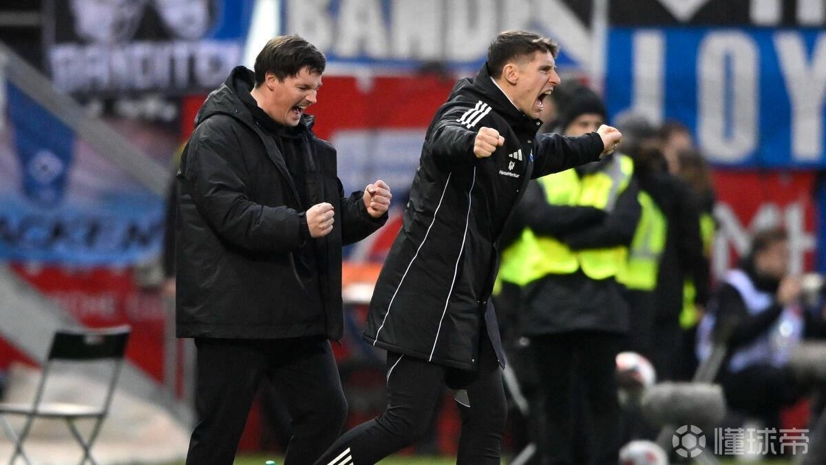 德媒：多特正关注汉堡助教法韦，将其视为U23帅位候选