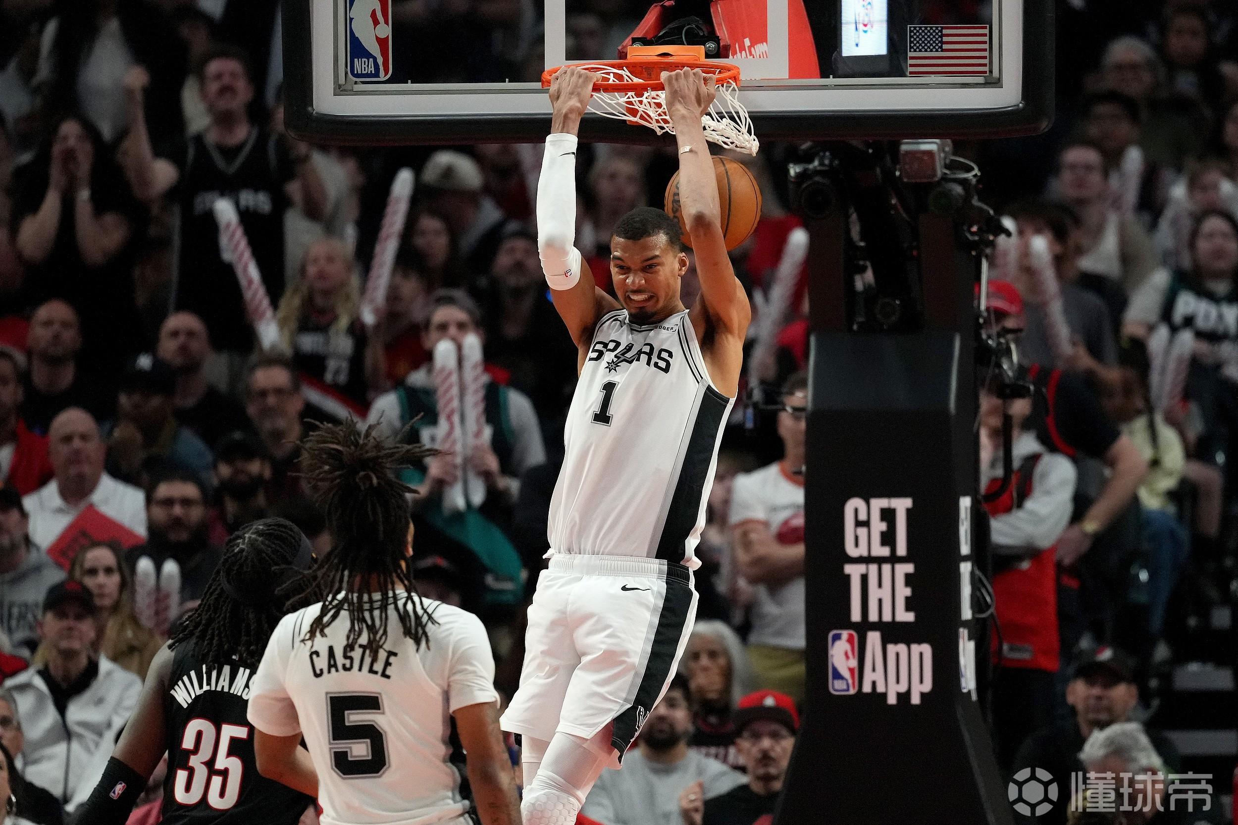 马刺火力全开拿下比赛，开拓者客场背水一战