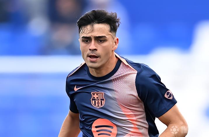 马卡：佩德里和他的偶像伊涅斯塔一样，征服了对手的球迷