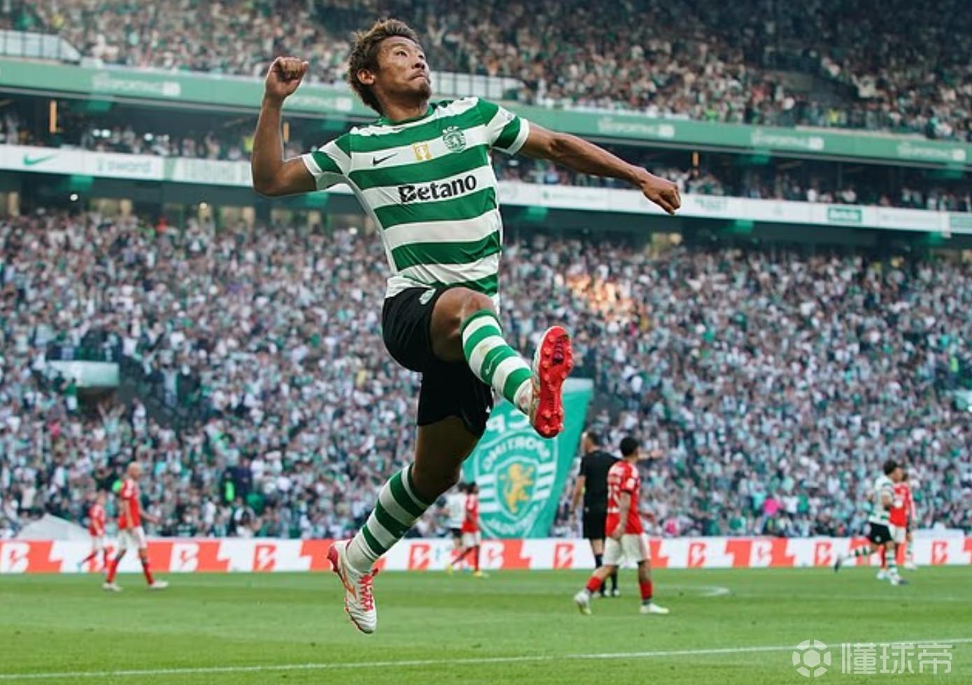 邮报：利兹联保级成功后，日本国脚守田英正愿意加盟球队